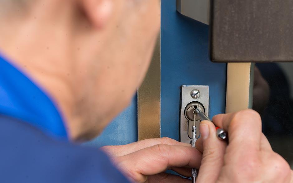 soigneux serrurier ouverture de porte Vitry-sur-Seine